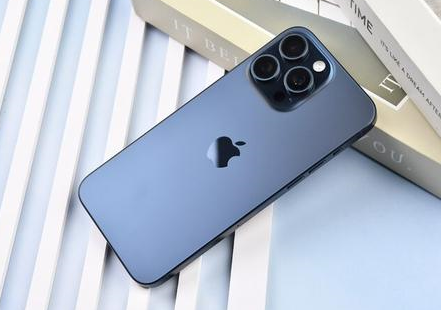 湛河苹果维修点分享iPhone 15 Pro Max屏幕更换全新实操风险 